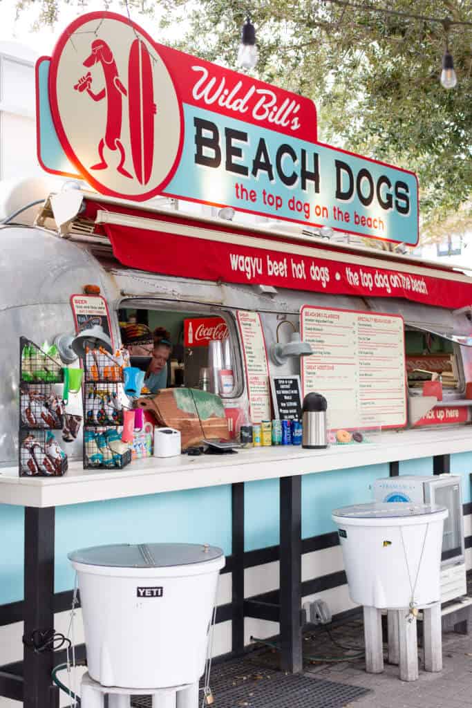 Seaside Restaurant - Wild Bill's Beach Dogs